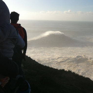 La Pesadilla de Rafael Tapia & Rodrigo Koxa en Nazaré
